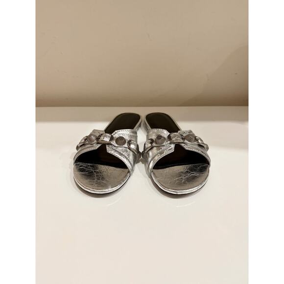 Balenciaga Cagole Embellished Metallic Textured-Leather Flat Sandal Silver EU 38 - Picture 7 of 12